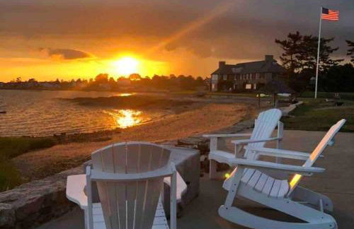 Direct Waterfront 4 Bedroom Beach House With Stunning LI Sound Views & Private Beach - Foto 24