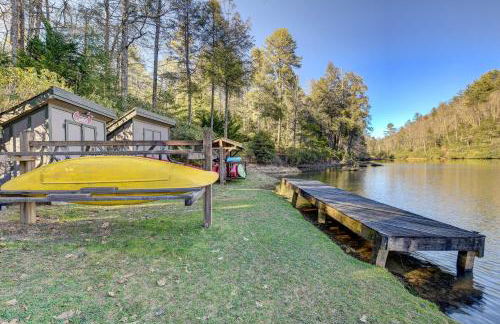 Lake Access and On-Site Creek Lake Toxaway Home! - Foto 43