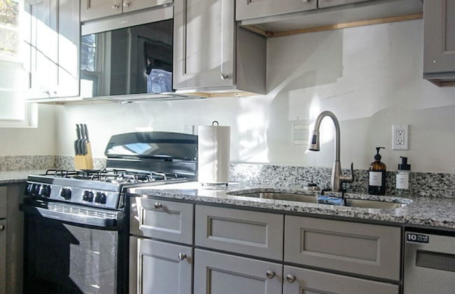 StayAE - Flamingo House - Photo 11