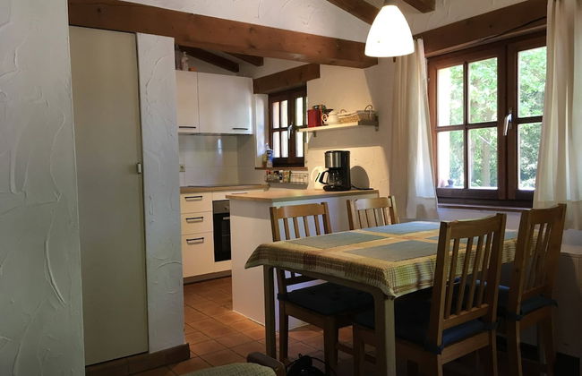 Cosy and Snug Holiday Home With Joint Swimming Pool - Foto 33