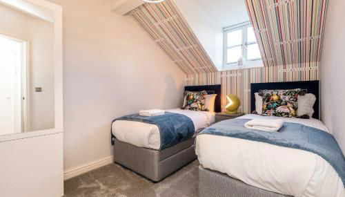 3BR Georgian Quarter Coach Houses - Private Parking - Foto 4