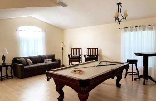 Minutes to Disney! Spacious Home w/ Private Pool, Themed Rooms! - Foto 19