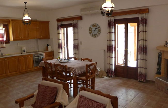 Villa in Axos With Pool Near Panormo Beach - Foto 12