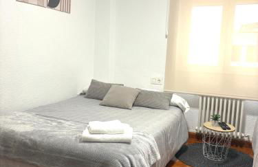 Residencial Leyra, Piso céntrico de 6 habitaciones, 8 camas - Foto 7