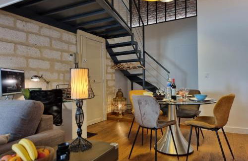 Duplex Chic Climatisé avec terrasse proche Comédie - Foto 3