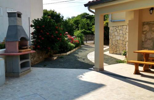 Villa Mira Garica by El-Pi Tours - Photo 26