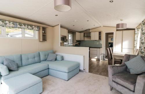 Altair Lodge - Photo 7