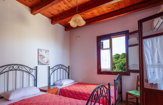 Beautiful Villa, Private Pool, Sleeps 6, Prines in Rethymnon, Crete NW Coast - Foto 6