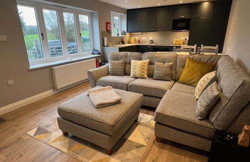 Shepherd's Cottage - Photo 1