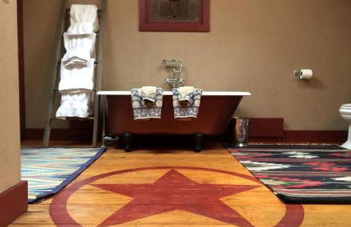 Gorgeous Green Mountains Vacation Rental with a Pool in Manchester, Vermont - Foto 16