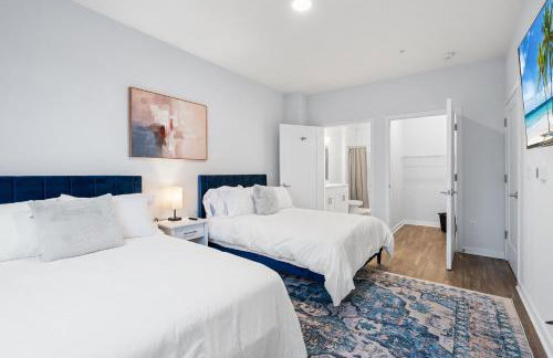 Modern 2BR 2BA Condo Sleeps 8 with Gym Laundry 20 Min to NYC - Foto 8