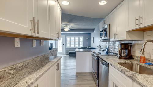 Oceanside Retreat in Mantoloking Walk to Beach! - Foto 2