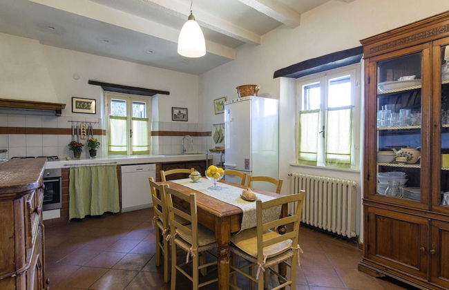 Stunning Villa With Terrace and Private Pool in Tuscan Hills - Foto 5