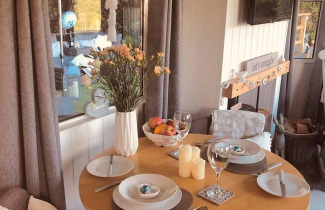 A Beautiful, Unique Lodge, Made for two - Photo 67