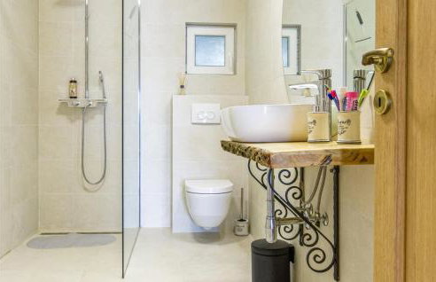 Nice Home In Gornji Muc With Wifi - Foto 25