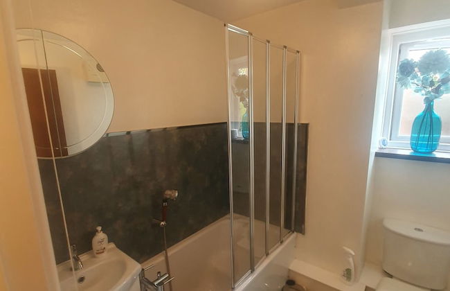 Stunning 1-bed Apartment in Walsall - Foto 12