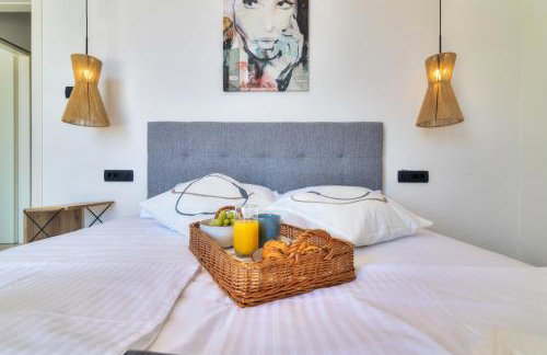 House Silence - Photo 67