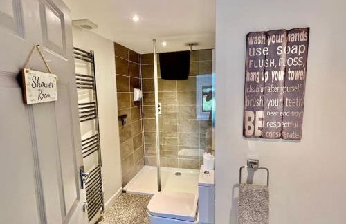 Arniss New Forest - Photo 17