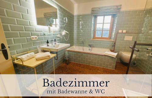 SEEBERGER GÜTL - by "Schloss Gessenberg" Exclusive apartments with a historic ambience for lovers of art and antiques - Foto 44