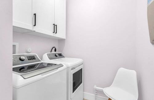 Opulence & Serenity at Our Luxury Home in Jupiter! - Photo 32