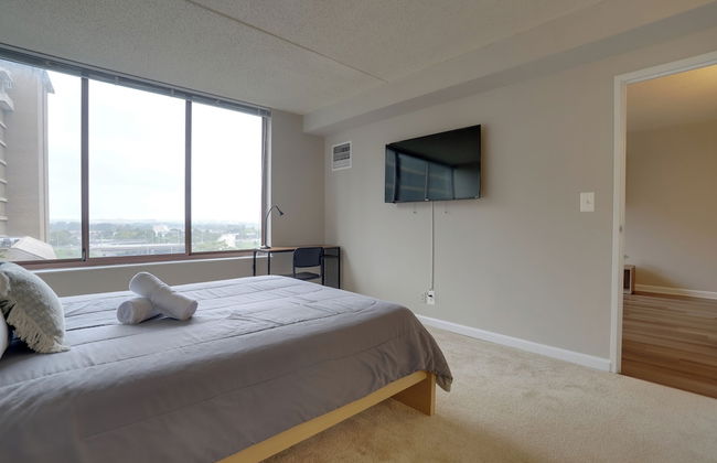 Heart of DC Area Apartments - Photo 13