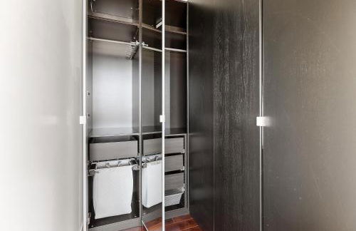 Marbella Lane - Cozy and Eccentric Design Home - Photo 35