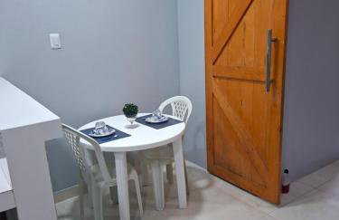 Espaço completo aconchegante no 2 andar - Foto 13