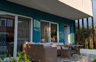 MariGold Villa - Photo 1