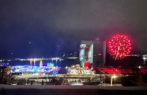 Whole House with Lake and Lift Bridge Overlook for 10 Guests - Foto 71