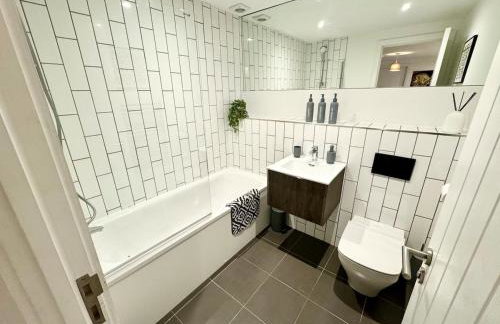 Stunning 2 bedroom apartment in Billingham! - Foto 18