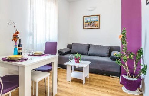 One-Bedroom Apartment In Ostrvica - Photo 4