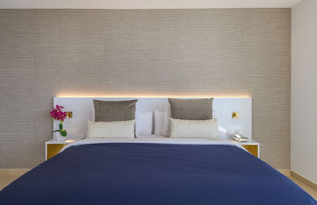 Grand Horizon Luxury Boutique Apartments - Photo 7