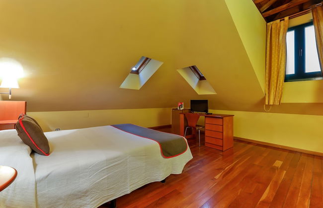 Hostal la Chata by Vivere Stays - Foto 5