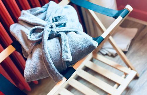 Maison et Jardin Le 14 à Auxerre - Confort et Détente - Foto 37