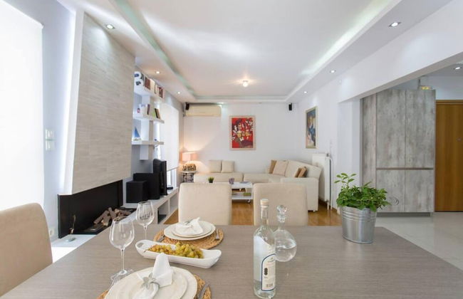 ONE Block From the sea Family House at Floisvos - Foto 2