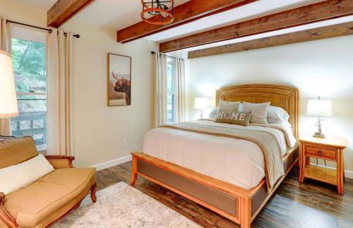 Deck and Game Room! Lakefront Blue Ridge Mtn Gem - Foto 24