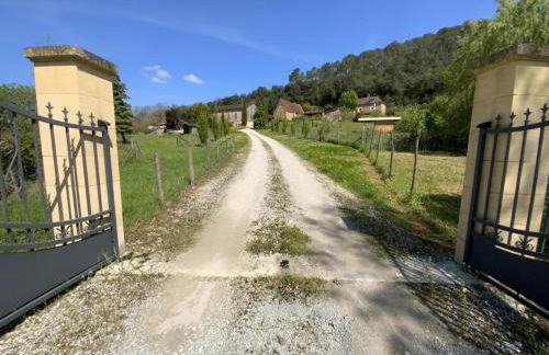 Gîte restauré avec piscine partagée, climatisation, vallée de la Dordogne - FR-1-616-258 - Foto 14