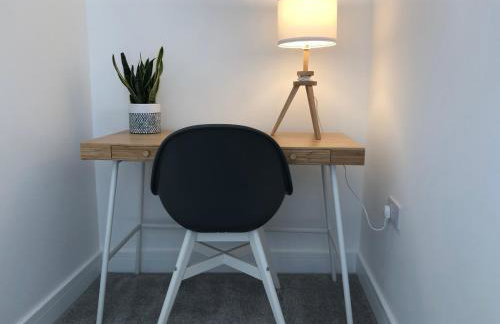 Stunning Penthouse in Penzance "Amazing Sea Views" - Photo 10