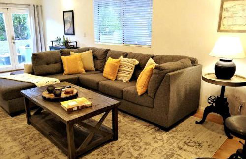 Stylish 4 Bedroom Home Near Venice Beach with Backyard BBQ - Foto 10