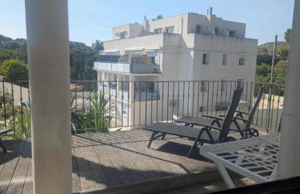 Cinema Room - grande terrasse - clim - Wifi - calme - mer - Foto 7