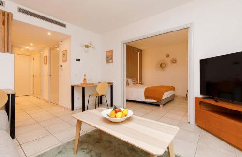 Côté Croisette LUXE - 2BdR 2 bthR 2 toilets -Terrace, AC, parking & lift - Foto 11