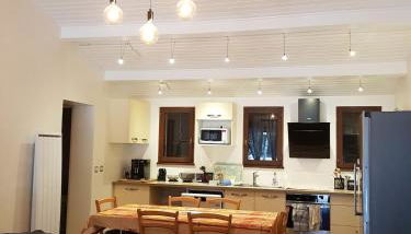 Villa avec piscine sur terrain clôt - Photo 5