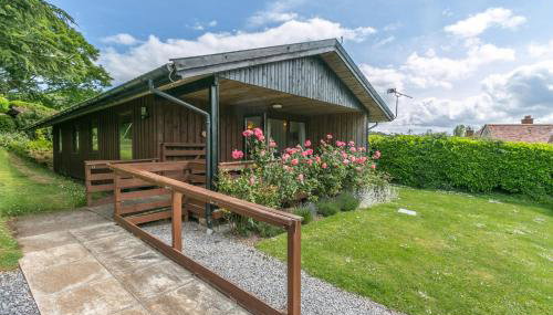 Laburnum Lodge sleeps 6 wheelchair access - Foto 3