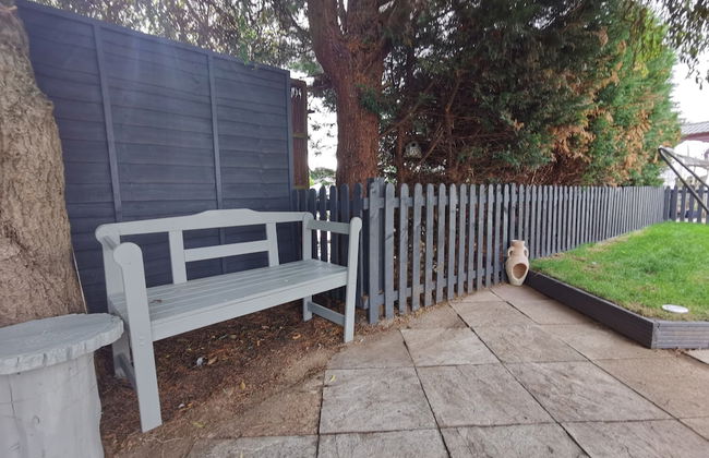 Lakes and Woodlands Overstone Holiday Park - Foto 41