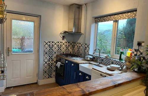 Cozy 2 Bedroom Home in Hucknall, Perfect for a Relaxing Getaway - Foto 1