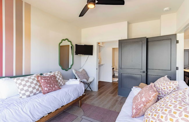 Walkable Midtown Location Modern Amenities, Pool & Gym Anthem by Avantstay - Foto 18