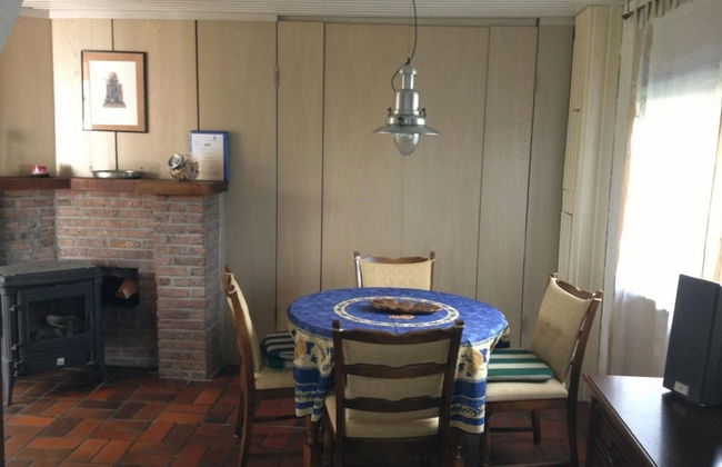 Dike House Near Breskens With Stream Garden - Photo 4