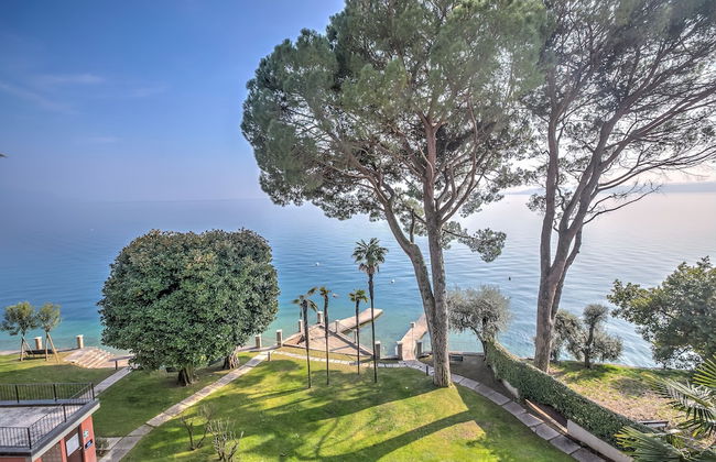 Franka House Fantastic Lake View - Photo 24