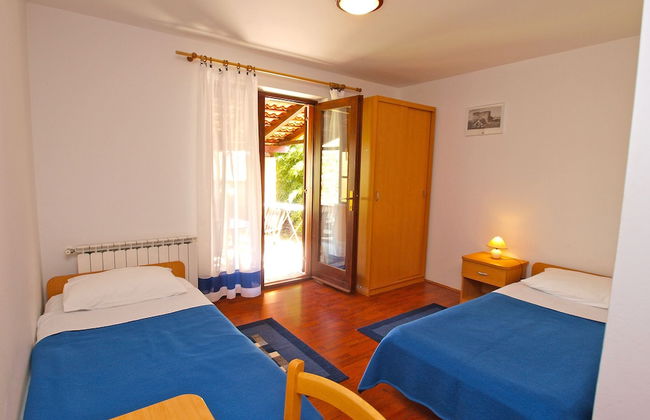 Apartment 1077 - Photo 14