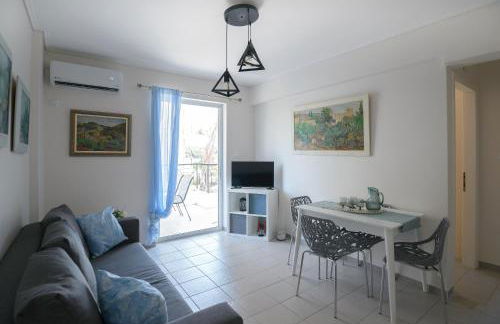 DM Apartment 2 - Only 4' from Rafina Port & 2' from the beach - Foto 27